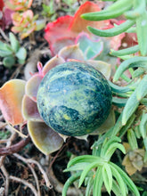 Load image into Gallery viewer, Serpentine