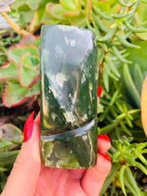 Load image into Gallery viewer, Nephrite Jade Freeform