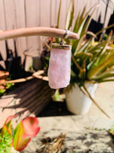 Load image into Gallery viewer, Kunzite Pendant