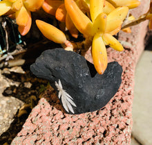 Load image into Gallery viewer, Chrysanthemum Stone