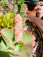 Load image into Gallery viewer, Sunstone