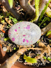 Load image into Gallery viewer, Ruby in Rhyolite