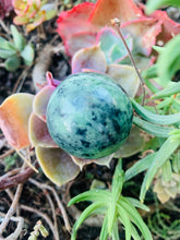 Load image into Gallery viewer, Serpentine