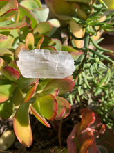 Load image into Gallery viewer, Spodumene