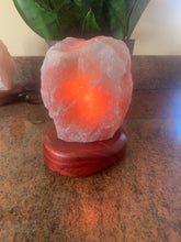 Load image into Gallery viewer, Rose Quartz Lamp