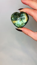 Load and play video in Gallery viewer, Labradorite Heart
