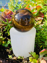 Load image into Gallery viewer, Selenite Candle Holder/Sphere Stand

